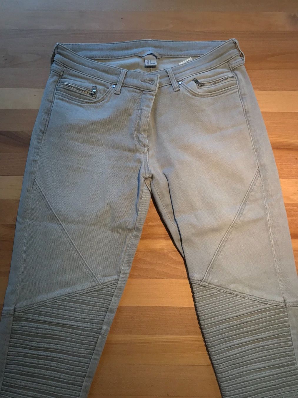 Jeans: Hosen Paket grau (2 Stück) – Usato da Neunkirch venduto da autoscooter57 2