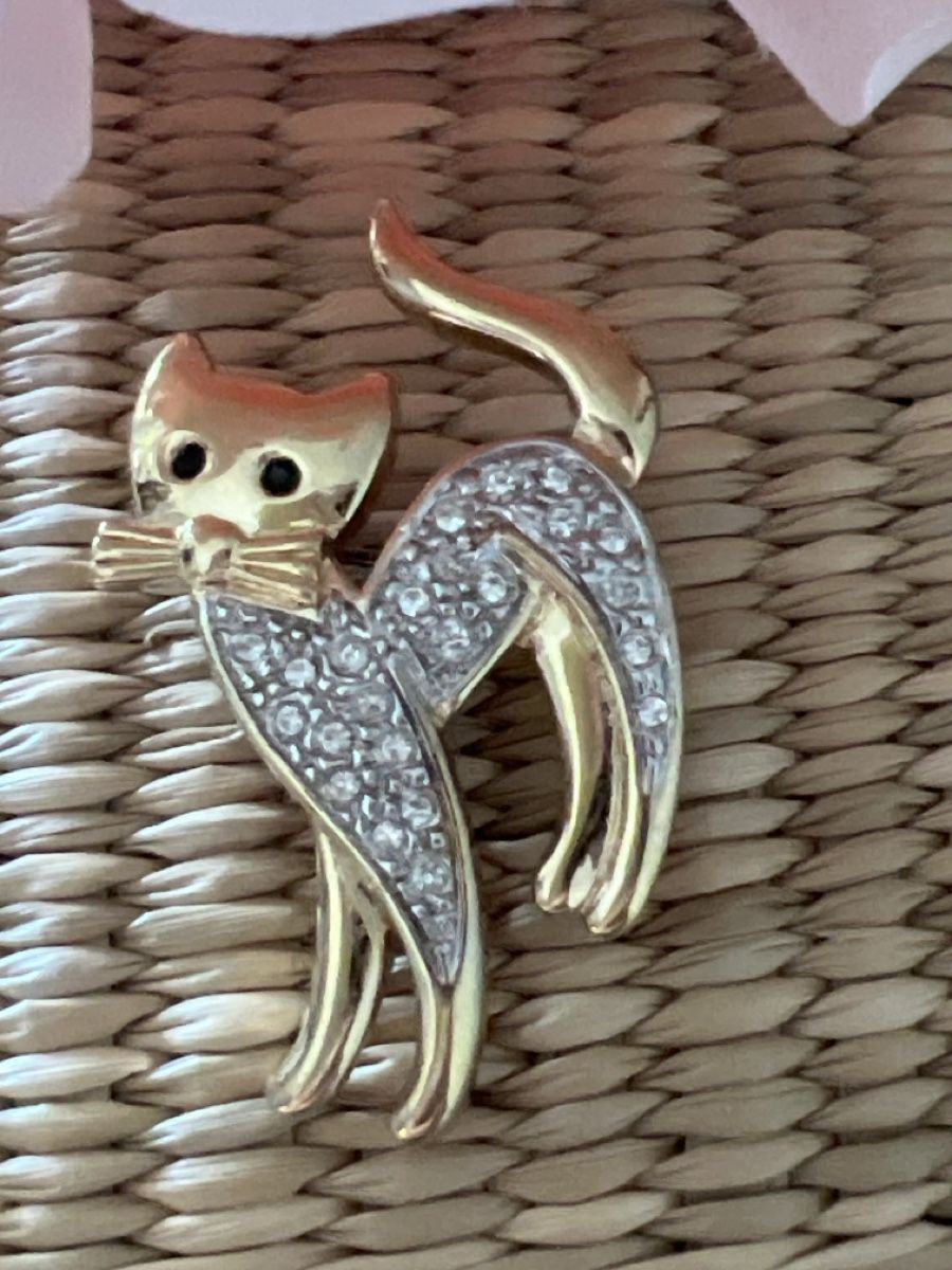 Broches & Aiguilles: Schöne Katzen Brosche  – Neuf (Voir description) à Seon par Sunny-Schmuck78 1