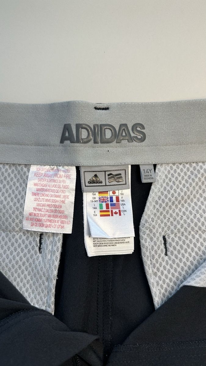 Adidas Pantaloni: Adidas Golf Sommer Shorts Gr. 164 – Usato da Frenkendorf venduto da Maxi2019 5