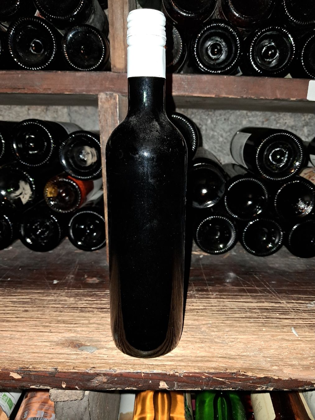 Vino: Beaujolais 50cl – Nuovo e nell'imballaggio originale da Le locle venduto da juliensaran 2