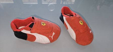 Puma Ferrari Babyschuhe, Grösse 19, Top Zustand, Rot!