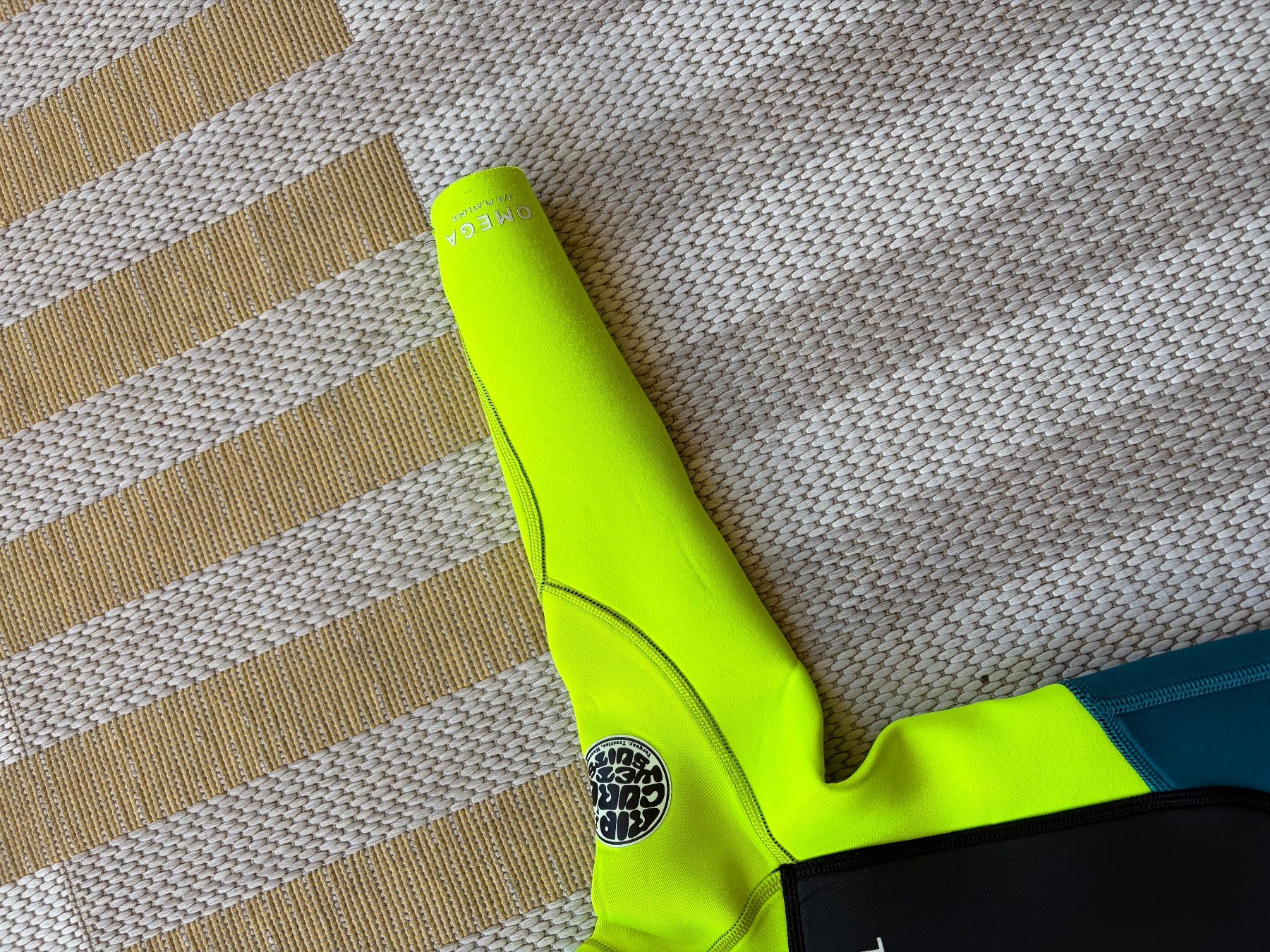 Mute per immersioni: Ripcurl Neopren Wetsuit Kindergrösse Size 4 J – Usato da Zürich venduto da schrebi 3