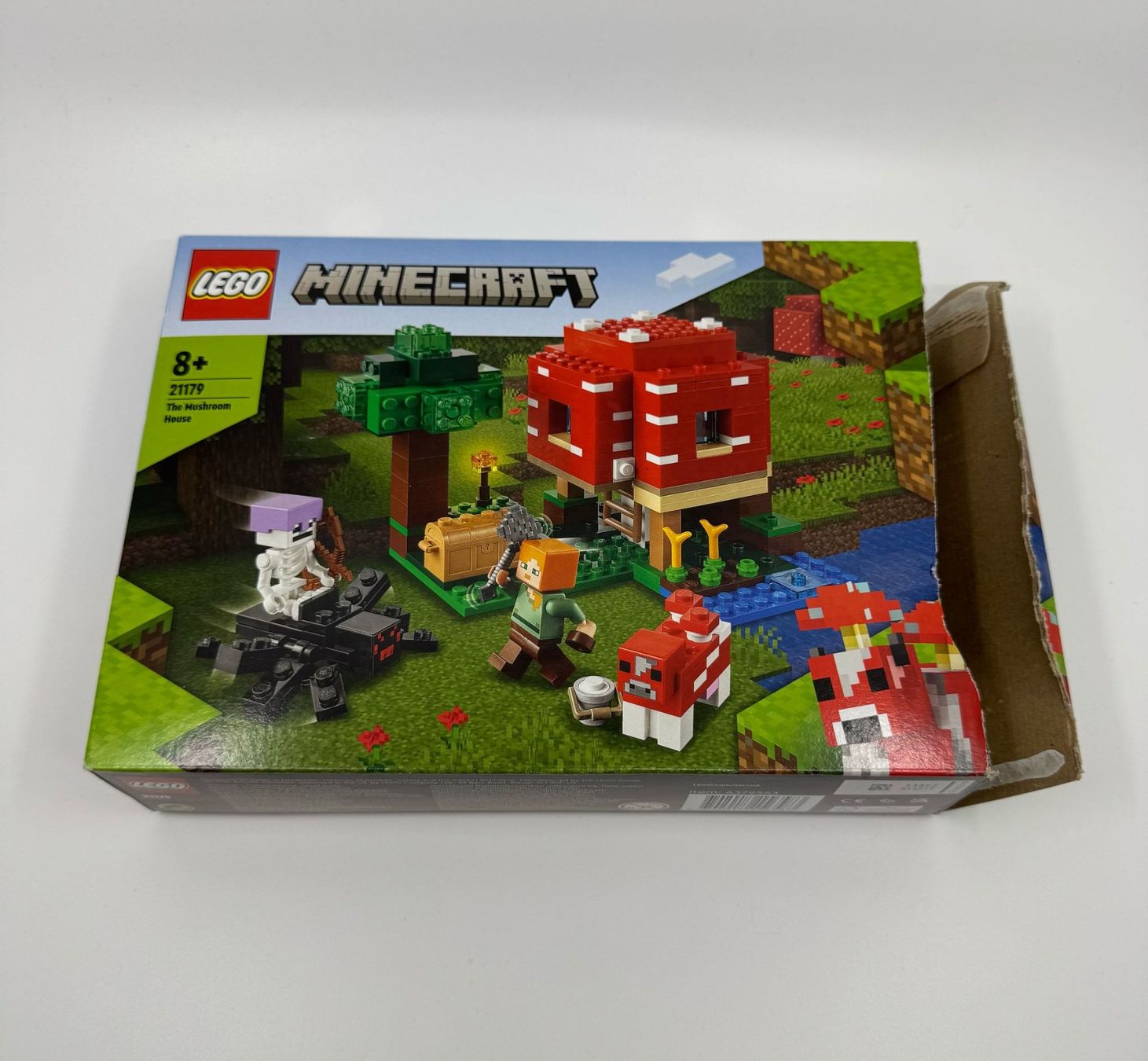 Lego Baukästen: Lego Minecraft 21179 – Gebraucht aus Herisau von Seyashop1