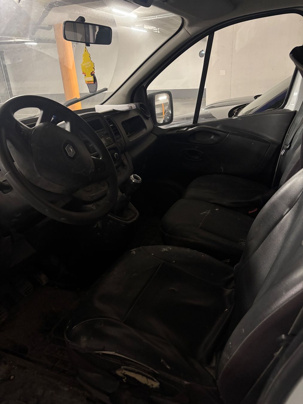 Renault Veicoli commerciali: RENAULT Trafic dCil20 L2H1 – Usato da Eschen venduto da kingkong010 4
