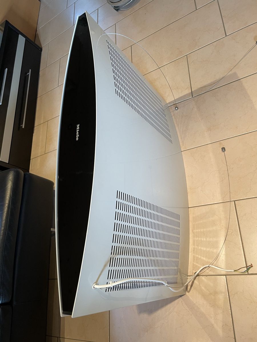 Miele Dampfabzug: Miele Dampfabzug DA 7006D – Neu (gemäss Beschreibung) aus Oey von  3