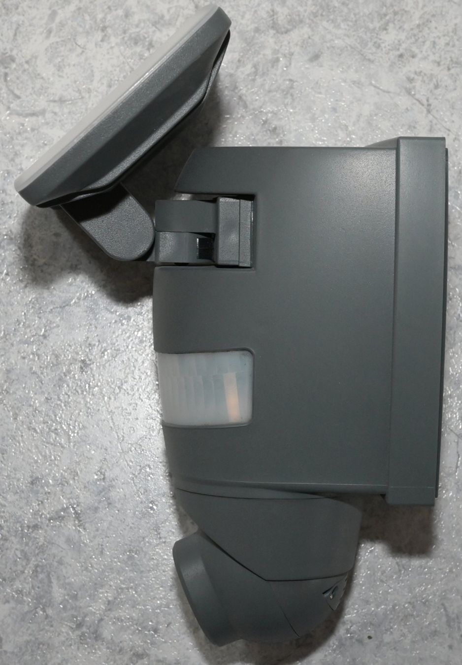 Lampen: Ledvance Smart+ Flood Camera – Neu (gemäss Beschreibung) aus Dussnang von Mr_lucky 4