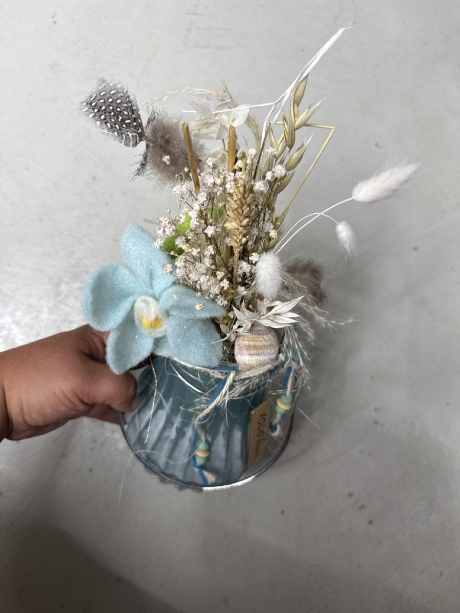 Toutes les décorations: Décoration florale séchée vase bleu clair ornement – Neuf (Voir description) à Chenens par anasantos90 4