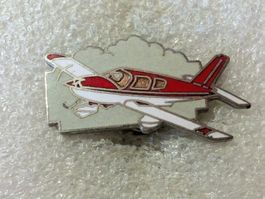 Ansteckpin 18: Flugzeug