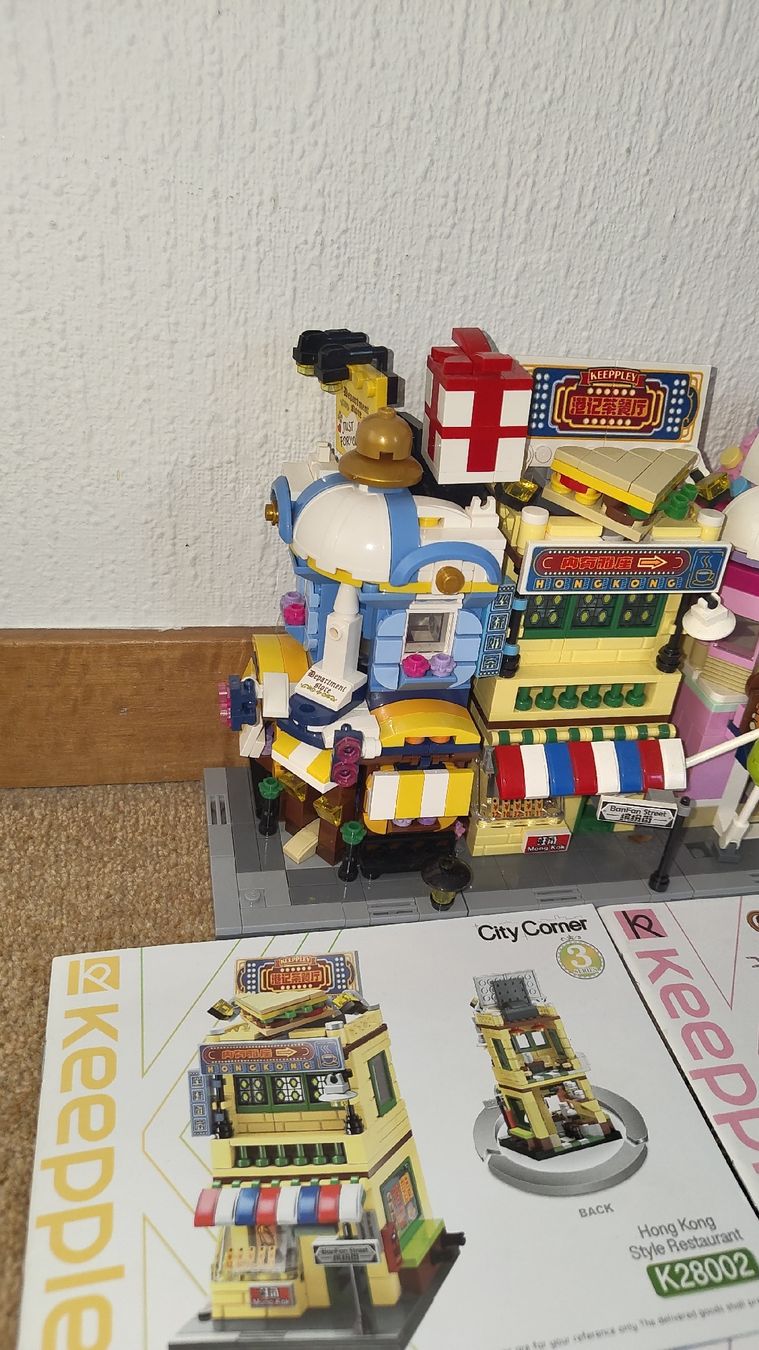 Kit di costruzioni: Keeppley City Corner Building Blocks 8 Sets  – Usato da Glattbrugg venduto da har_jgc7 7
