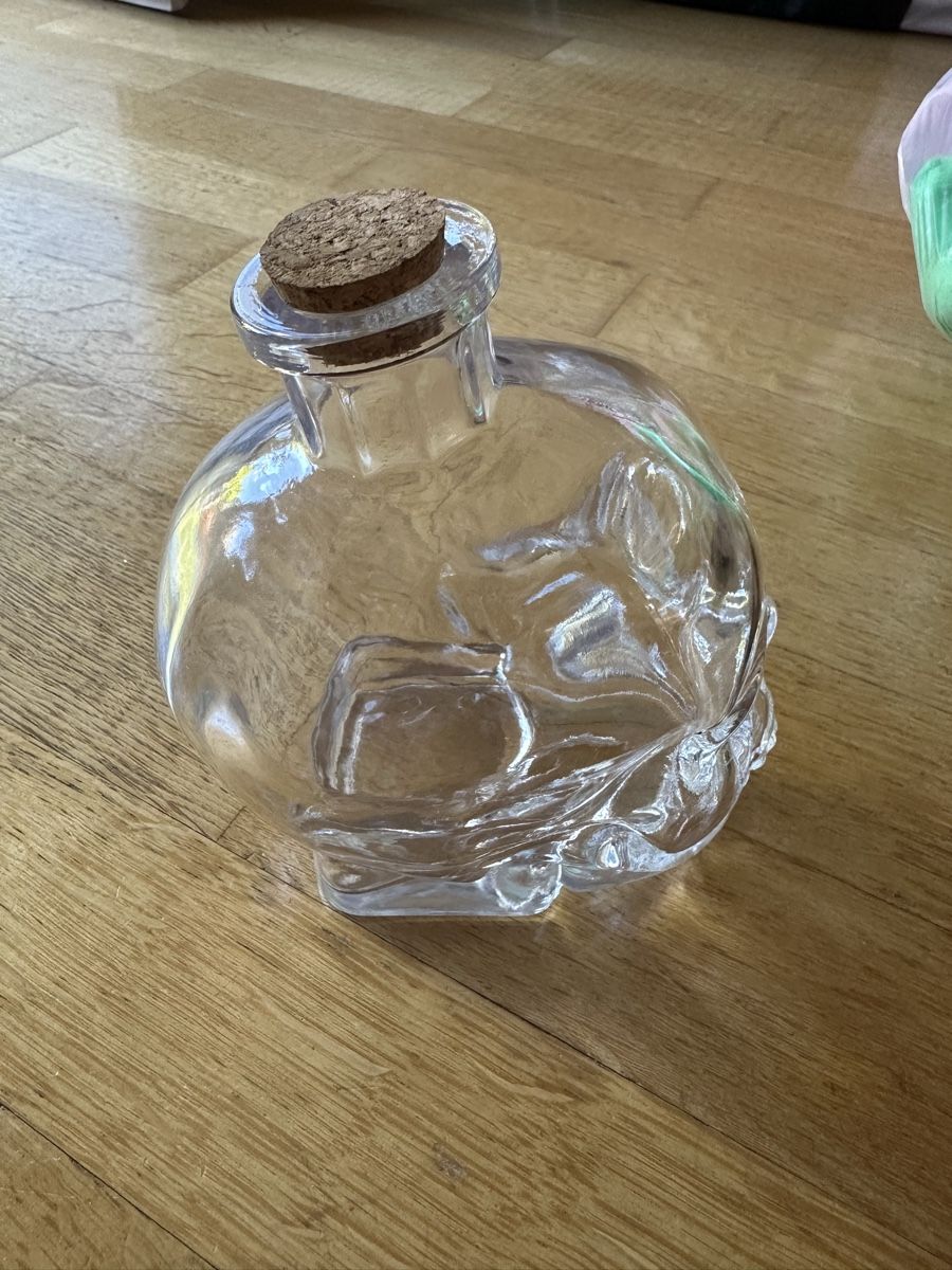 Gas-Geräte & -Technik: Totenkopf Flasche  – Gebraucht aus Bern von Ruhrallee 1