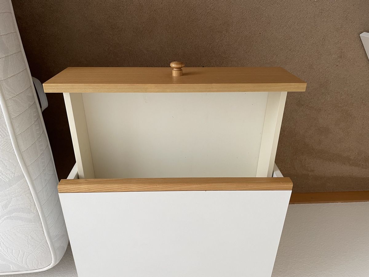 Tables de nuit: Nachttisch  – D'occasion à Schaffhausen par wunderpraechtig 3