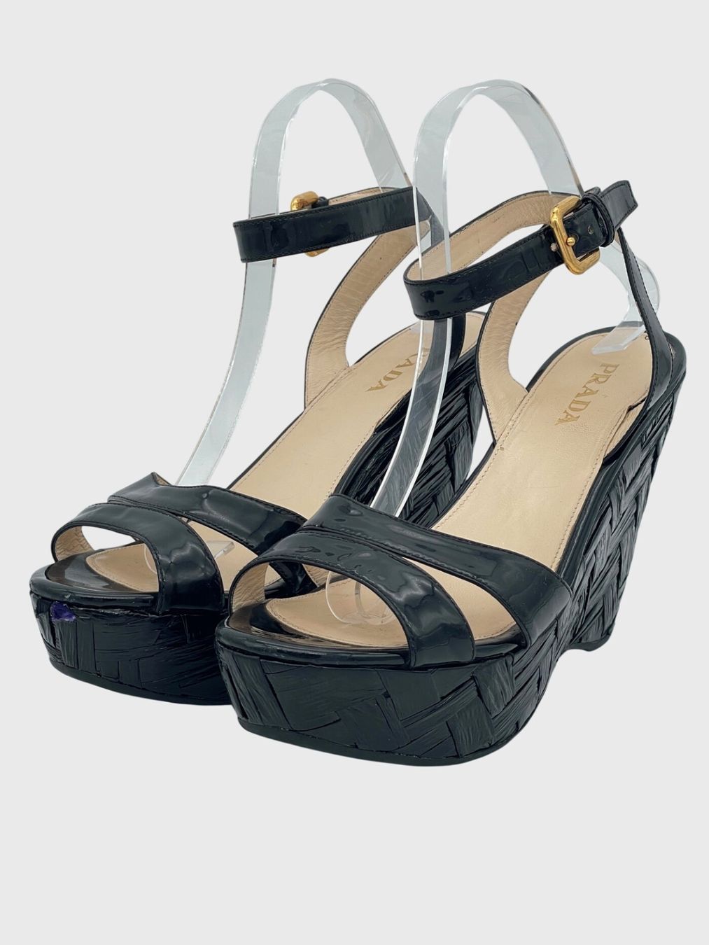 Prada Scarpe da donna: Prada Vernice Sandale mit Absatz EU 39 Schwarz – Usato da Zürich venduto da shoe_shop 2