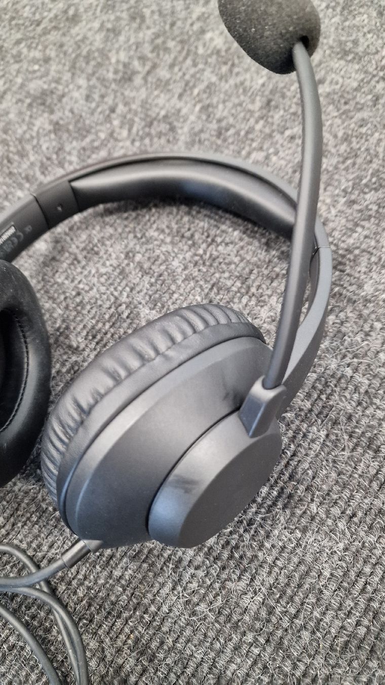 Trust Cuffie: Trust Headset mit Kabel USB - USB-C – Nuovo (secondo la descrizione) da Urtenen-Schönbühl venduto da Saints67 4