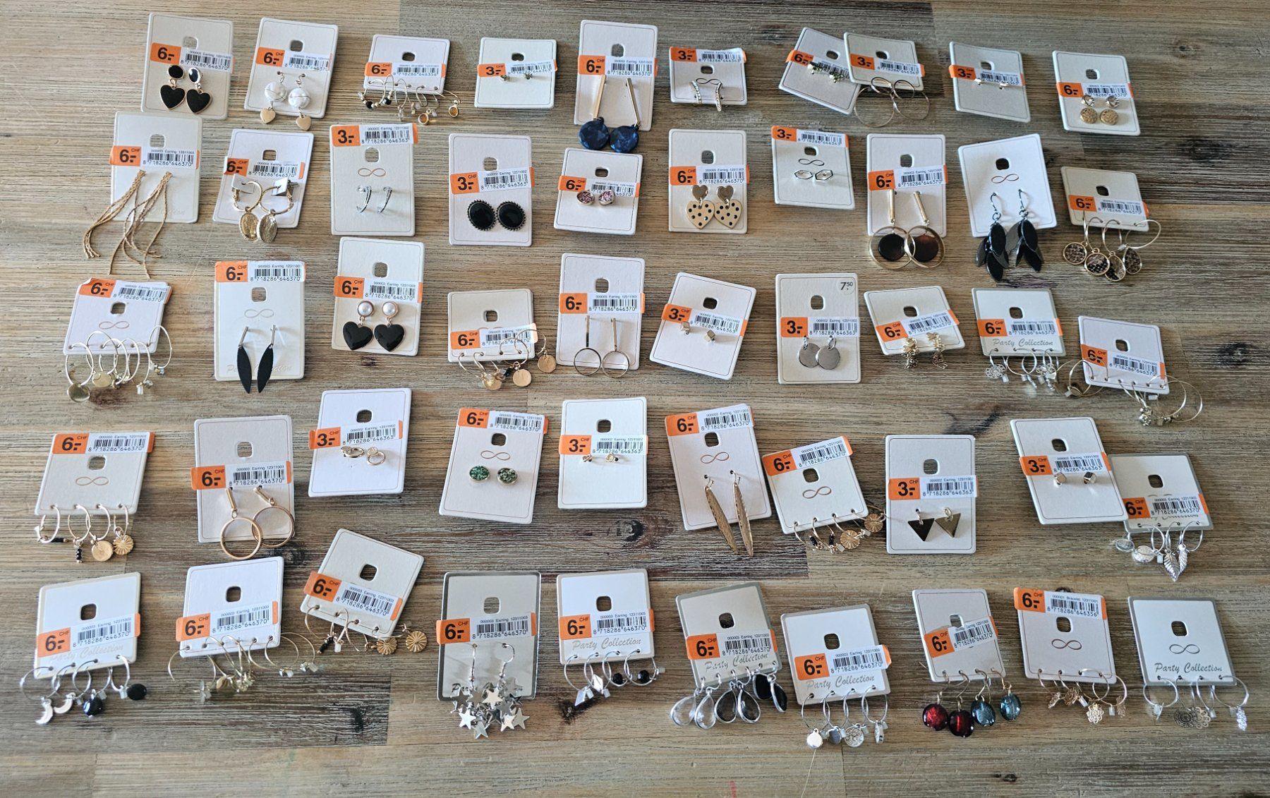 Altri gioielli: Grosses Set neuer Modeschmuck 200 Stk. Ohrringe – Nuovo e nell'imballaggio originale da Basel venduto da Mazzo84 4
