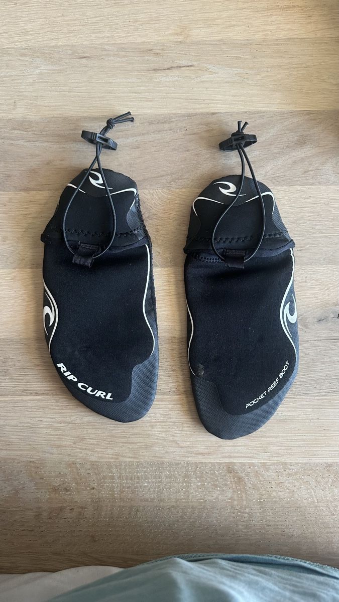 Rip Curl Tauchanzüge: Rip Curl Neoprensocken Reef Boot Gr. 8 Tauchen Surf – Neu (gemäss Beschreibung) aus Winterthur von whatdreamz