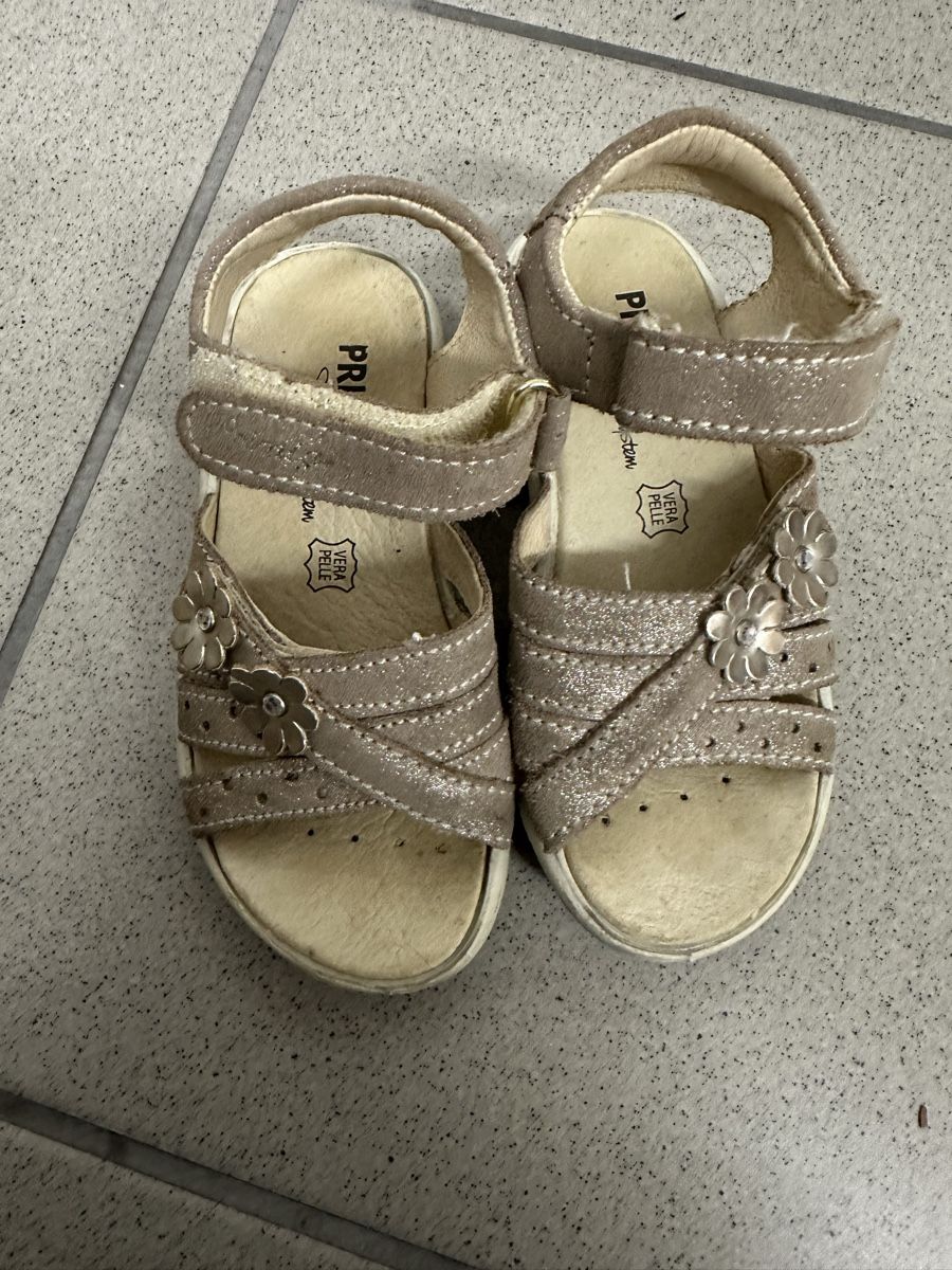 Primigi Schuhe für Mädchen: Primigi Sandalen – Gebraucht aus Oberuzwil von SaMa1986 1