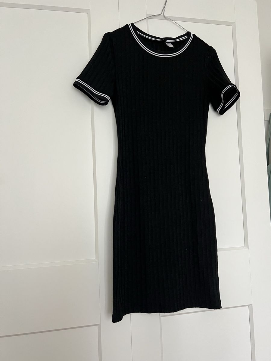 Vestiti: Dress – Usato da Pregassona venduto da kat_zh5d