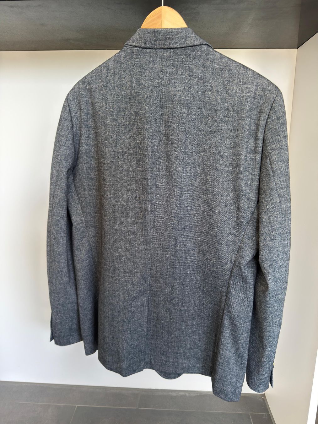 Completi: Camel Active Jacket Sakko Grösse 52 – Usato da Niederglatt ZH venduto da Expatriate 1