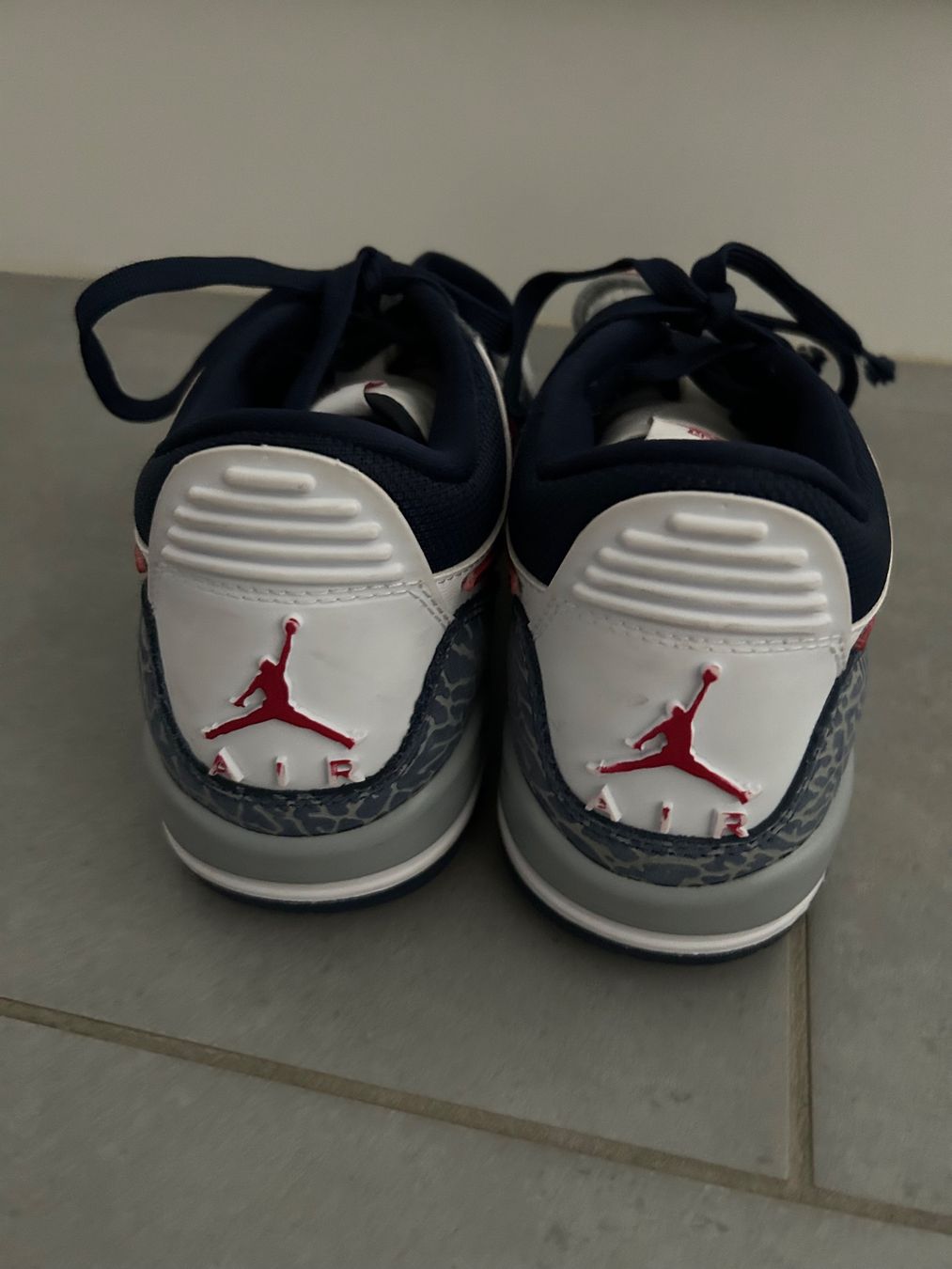 Jordan Scarpe per ragazzi: Nike Air Jordan, Gr. 36.5 – Usato da Romont FR venduto da perrno 1