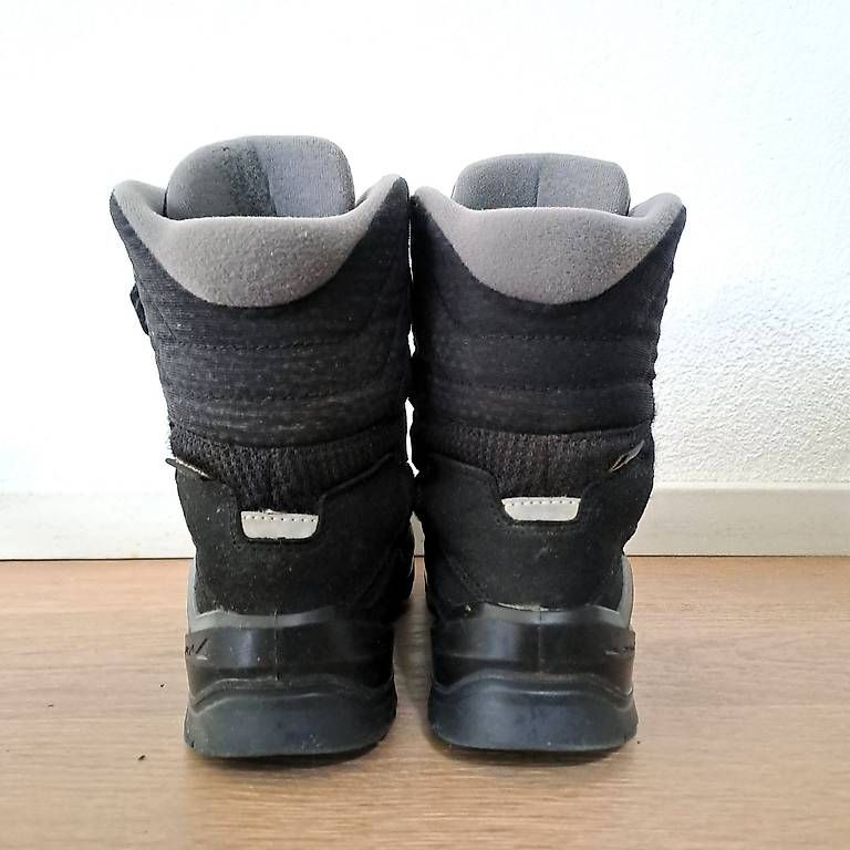 Scarpe per ragazzi: Lowa-Winterstiefel Gr. 32 – Usato da Stein AR venduto da foxtown2 2