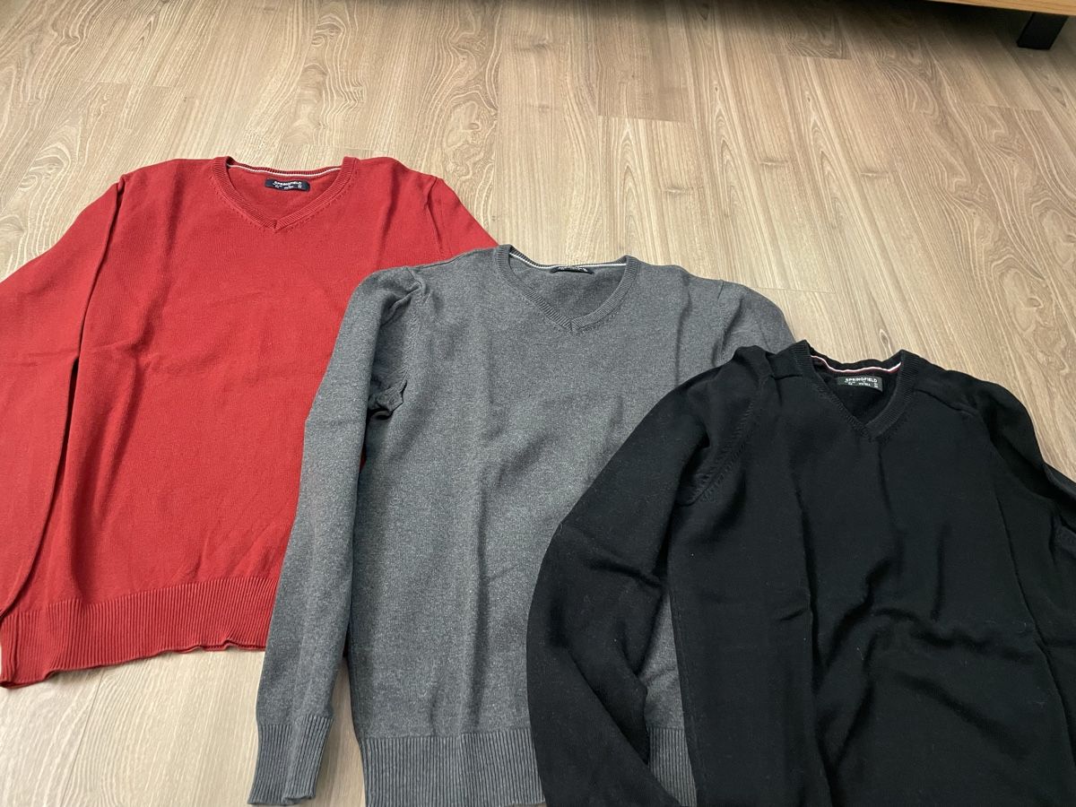 Lotti di vestiti: Lot de pulls Springfield homme, taille S – Usato da Sierre venduto da Ruyfigas 1