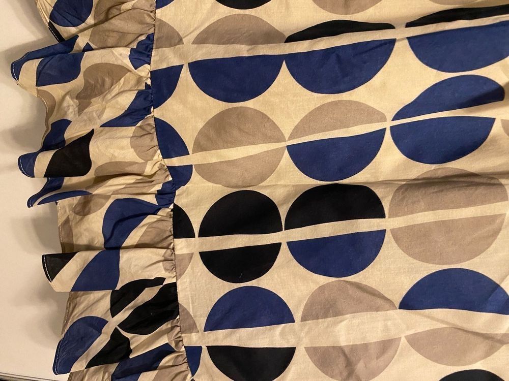 Robes: Kleid Hoss Gr38 – D'occasion à Basel par astwo 3
