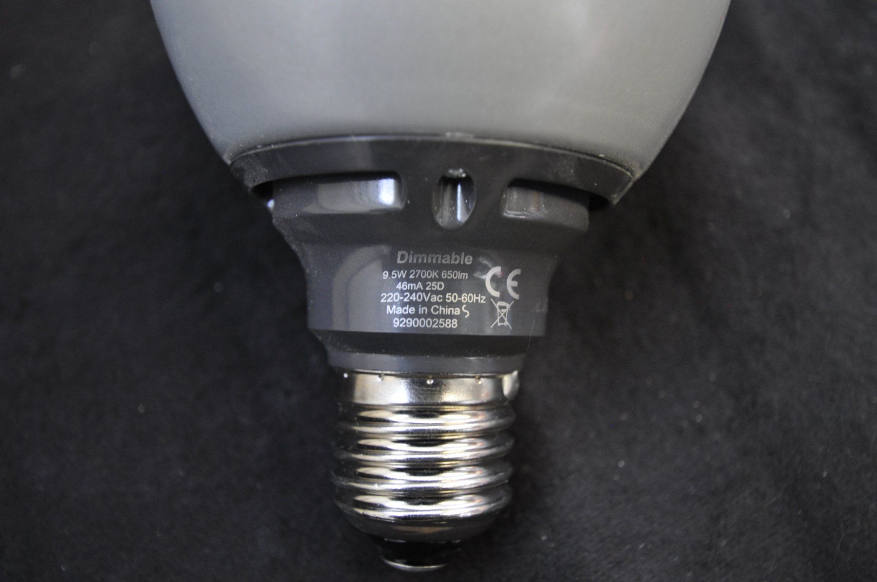 Philips Lampen: Philips LED E27 9.5W 2700K – Dimmbar & Sparsam – Gebraucht aus Burgdorf von WHITELIGHT3400 2