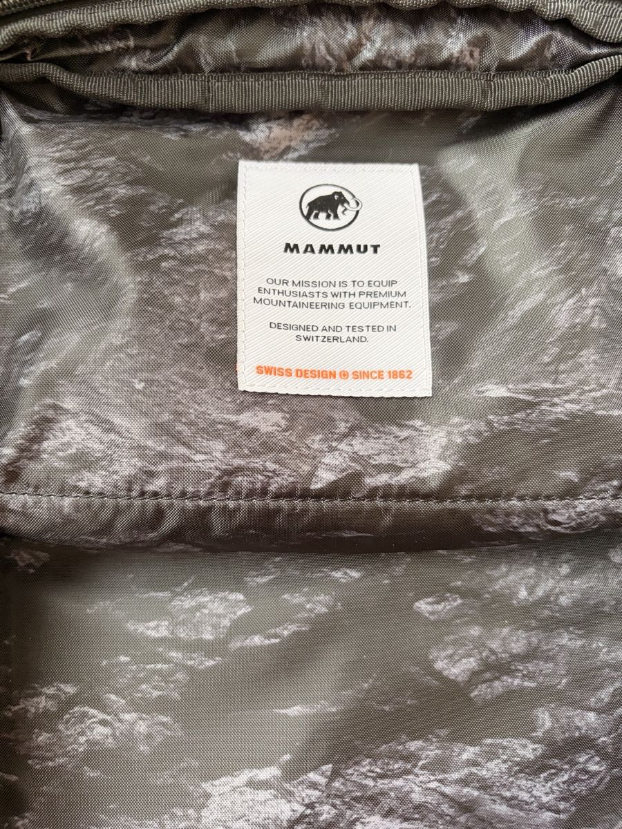 Mammut Zaini: Mammut Seon Rucksack 15l – Usato da Erstfeld venduto da dar_yq6s 2