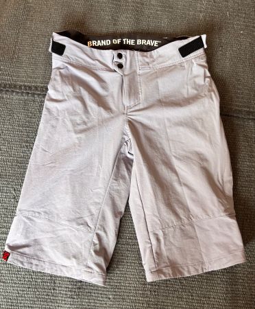 Adidas Five Ten Bike Shorts hellblau 28 neuwertig!