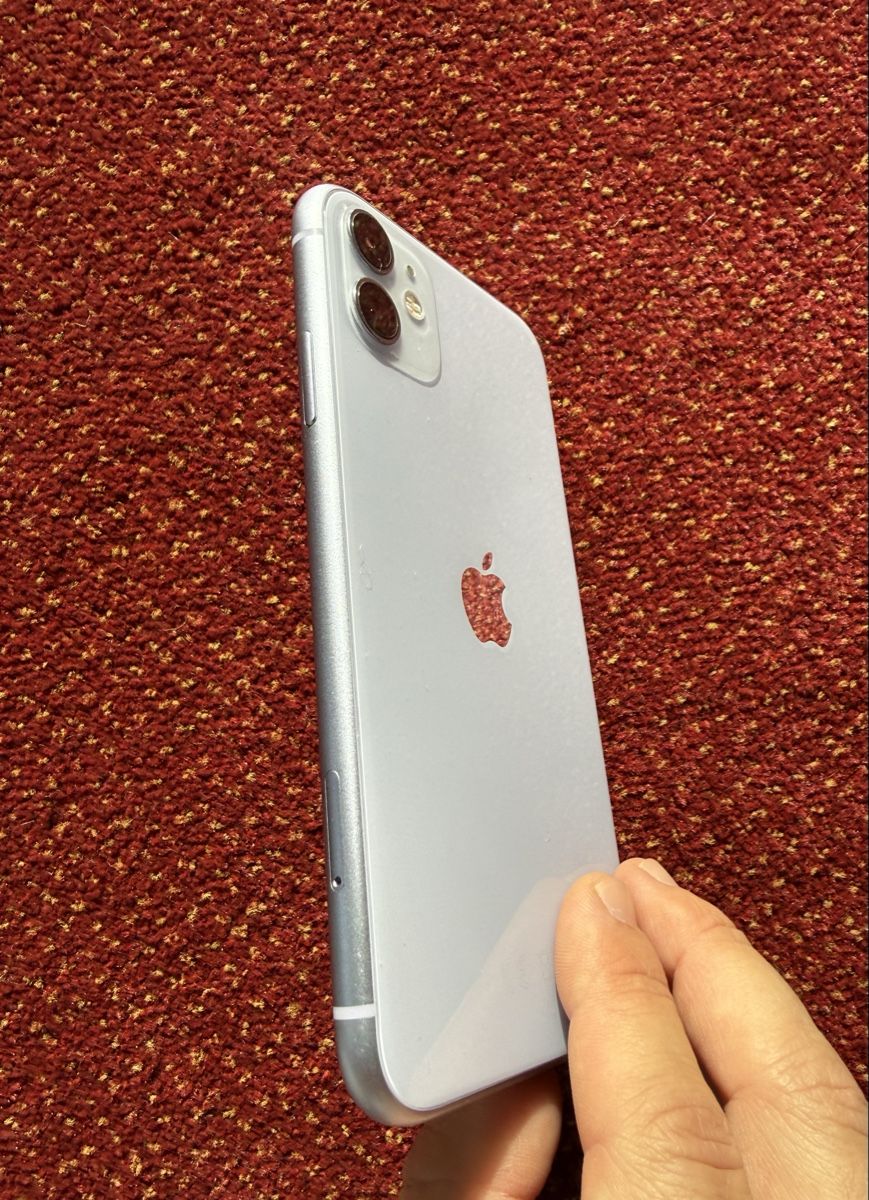 Apple Telefoni cellulari / Smartphones: Apple Iphone 11 Purple mit 64GB – Usato da Zürich venduto da Instrumentor 2