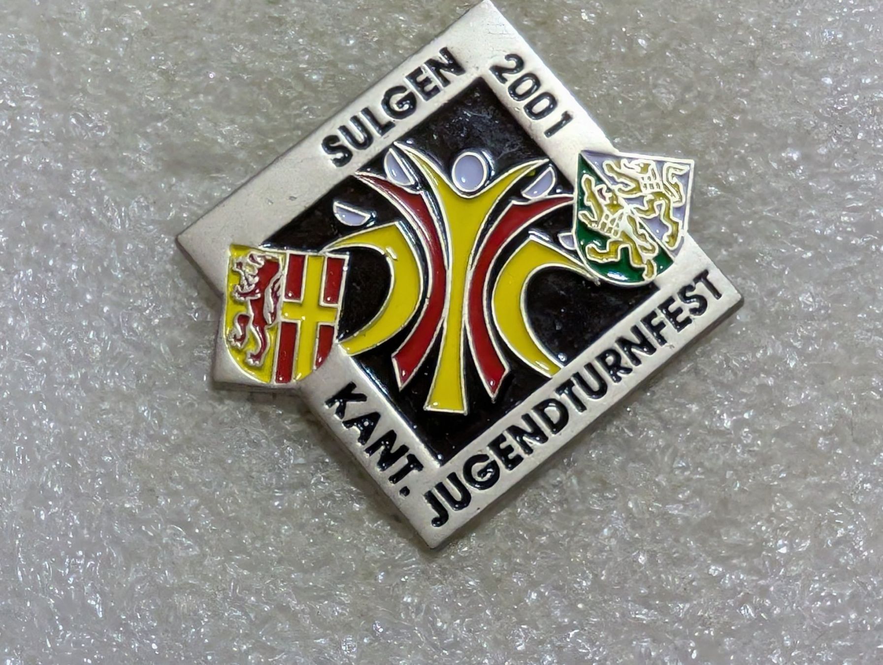 Placchette & Badge: Ansteckpin 107: Jugendturnfest – Usato da Oppligen venduto da Pin-Fall-Shop