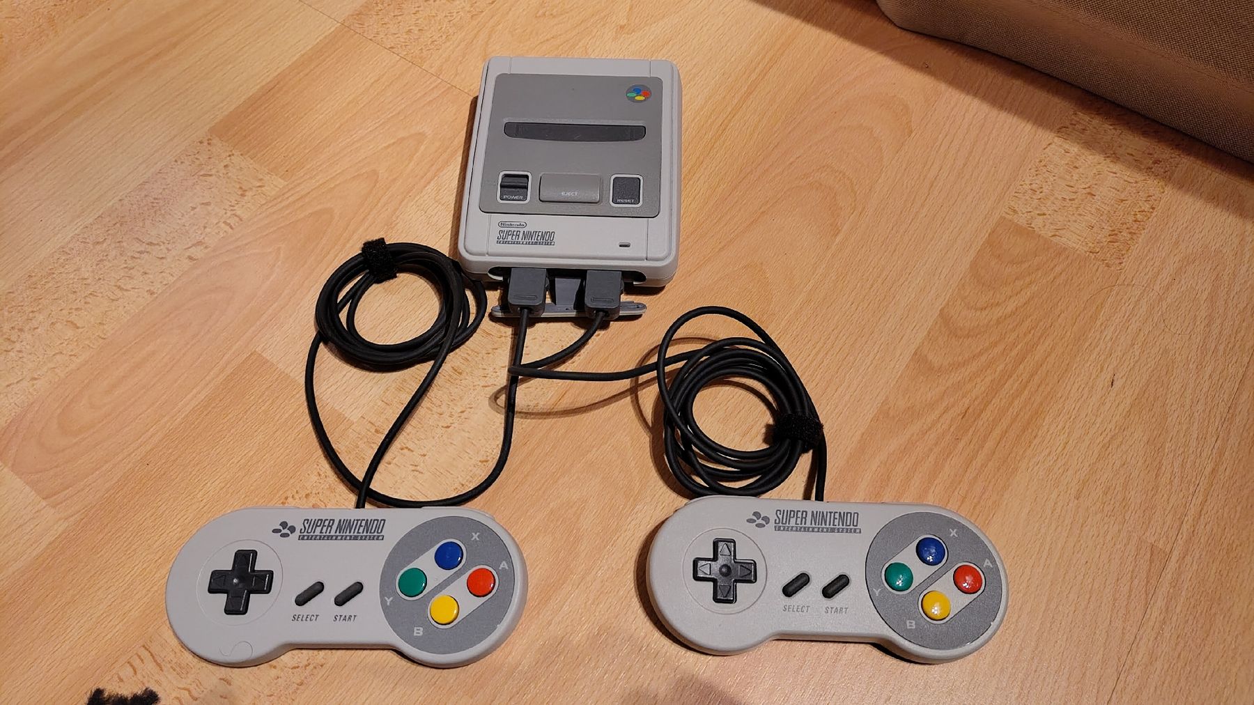 Nintendo Konsolen: Nintendo Super Nes mini – Gebraucht aus Vilars NE von fil_6wnq