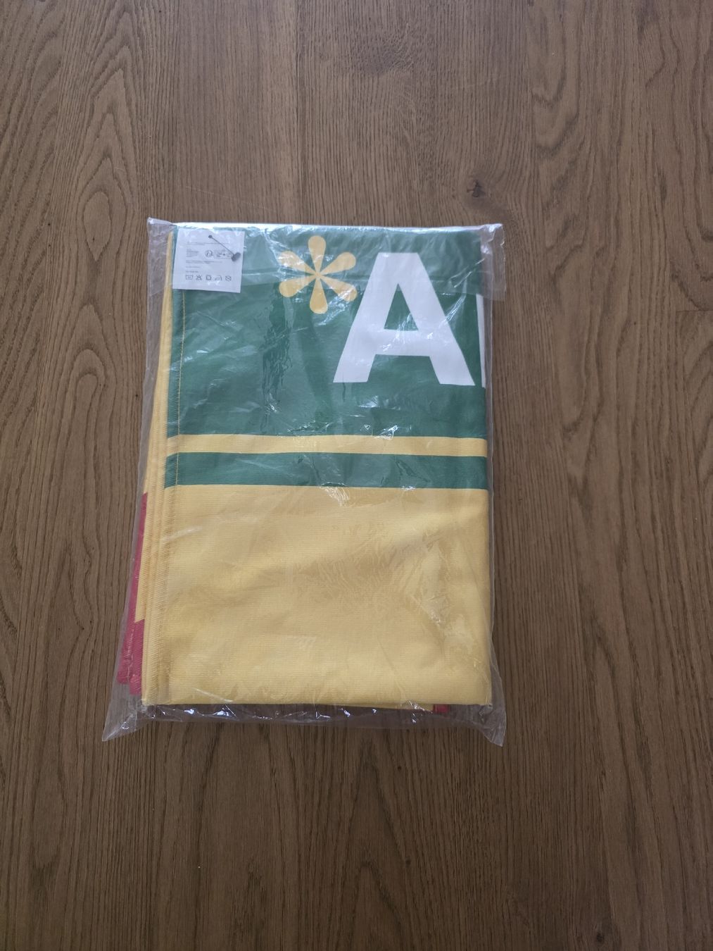 Serviettes de bain: Aromat Badetuch – Neuf avec emballage d'origine à Lausen par Loran13