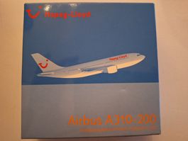 Hapag-Lloyd Airbus A310-200