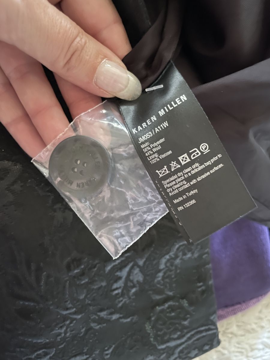 Karen Millen Giacche: Karen Millen Blazer schwarz Gr. 36 – Nuovo (secondo la descrizione) da Schafhausen i. E. venduto da Hublina 4
