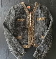 Cooles Tweed Jäckli mit tollen Details, Gr.38