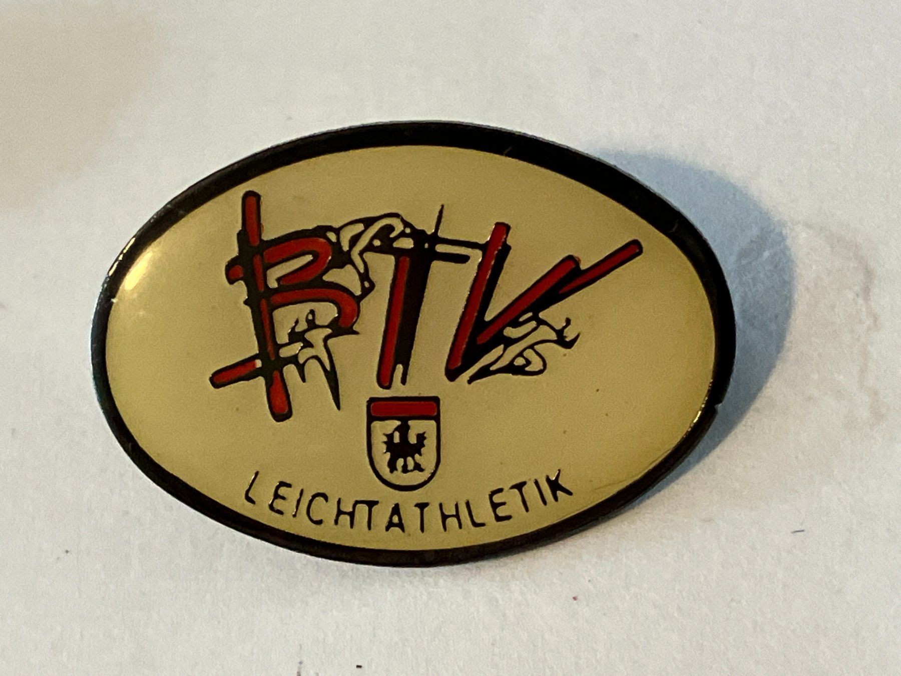 Placchette & Badge: 1 Pin BTV Leichtathletik – Usato da Basel venduto da djwwpp
