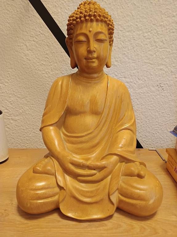 Skulpturen & Statuen: Wunderschöne Buddha Statue aus Holz, 30cm – Gebraucht aus Olten von Slaven_Todorovic 4