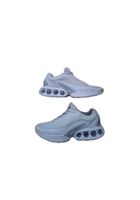 Nike Sneaker