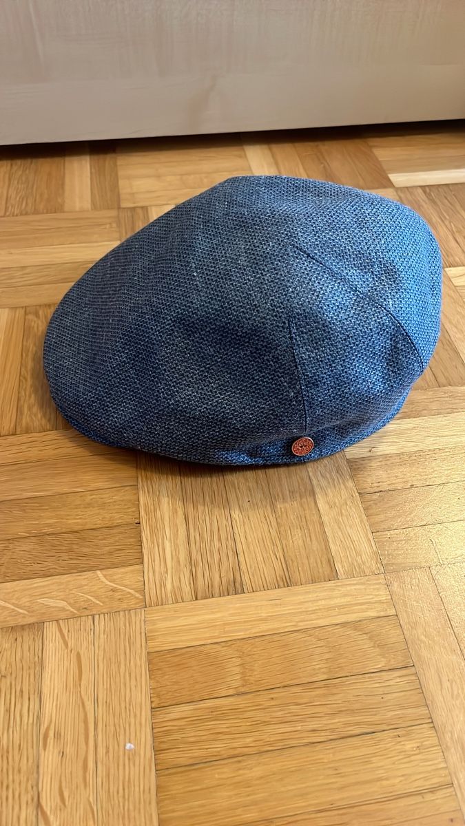 Copricapi, berretti & cappellini: Mayser Blue Herringbone Flat Cap - Size 58 – Usato da Aarau venduto da Better_Buy_From_Stef