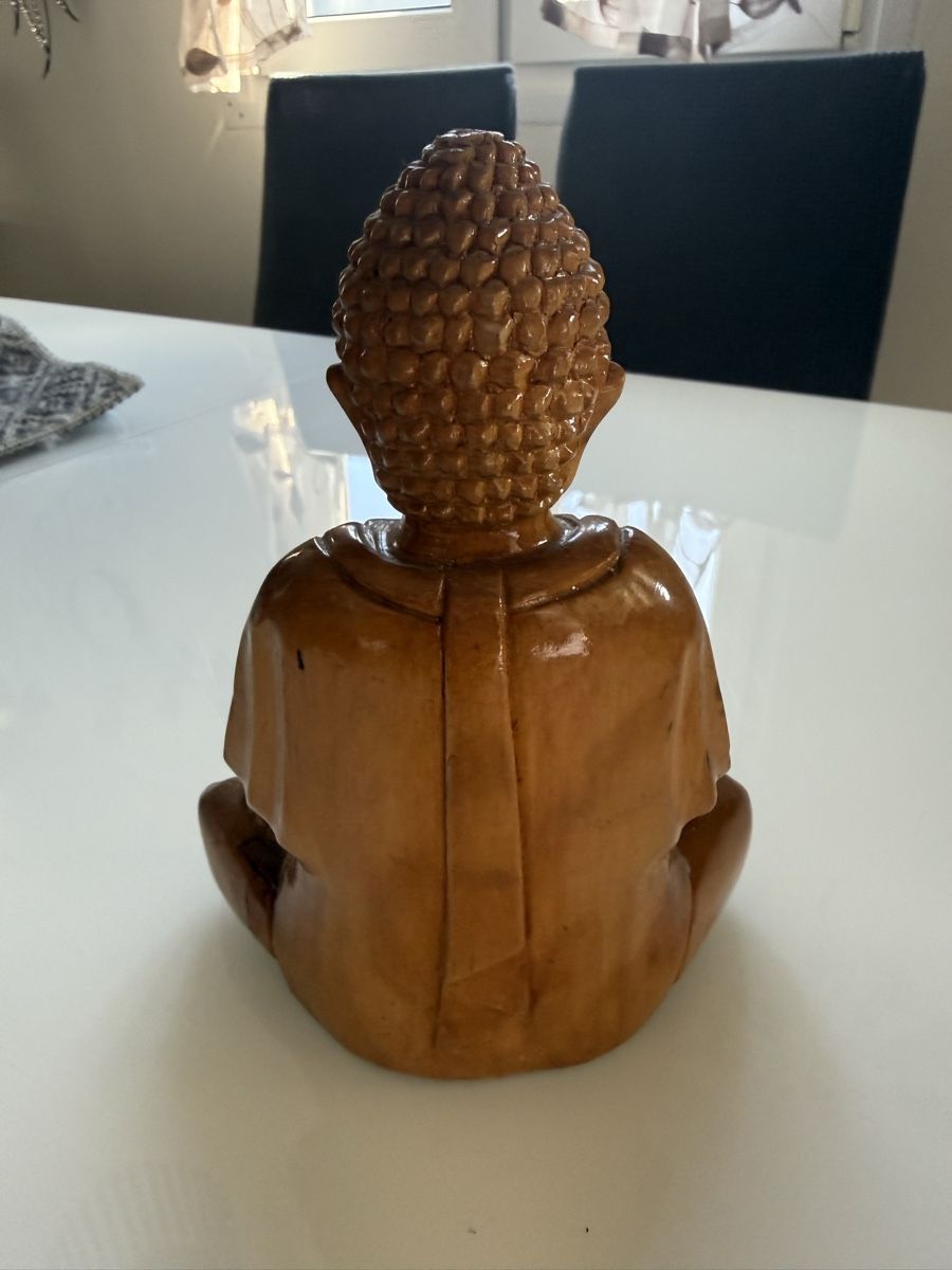 Statuette: Boudha en bois sculpté taille 20 cm – Nuovo (secondo la descrizione) da Lausanne venduto da Doudoutze 2
