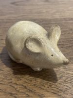 Keramik Maus klein beige guter Zustand
