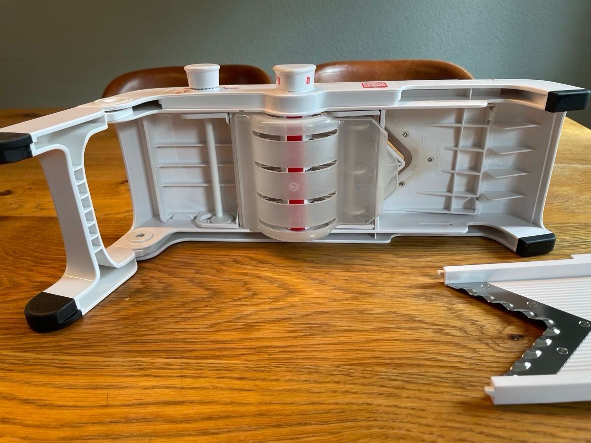 Tupperware Elettrodomestici da cucina: Tupperware Mandoline Profi Hobel Schnetzler – Usato da Teufen ZH venduto da Bimbo3 2
