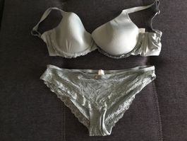 Set BH GR 85C Höschen Gr 44