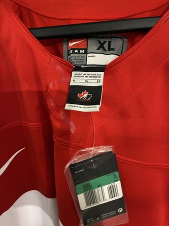 Canada Olympia Nike Eishockey Trikot XL - Neu mit Etikett