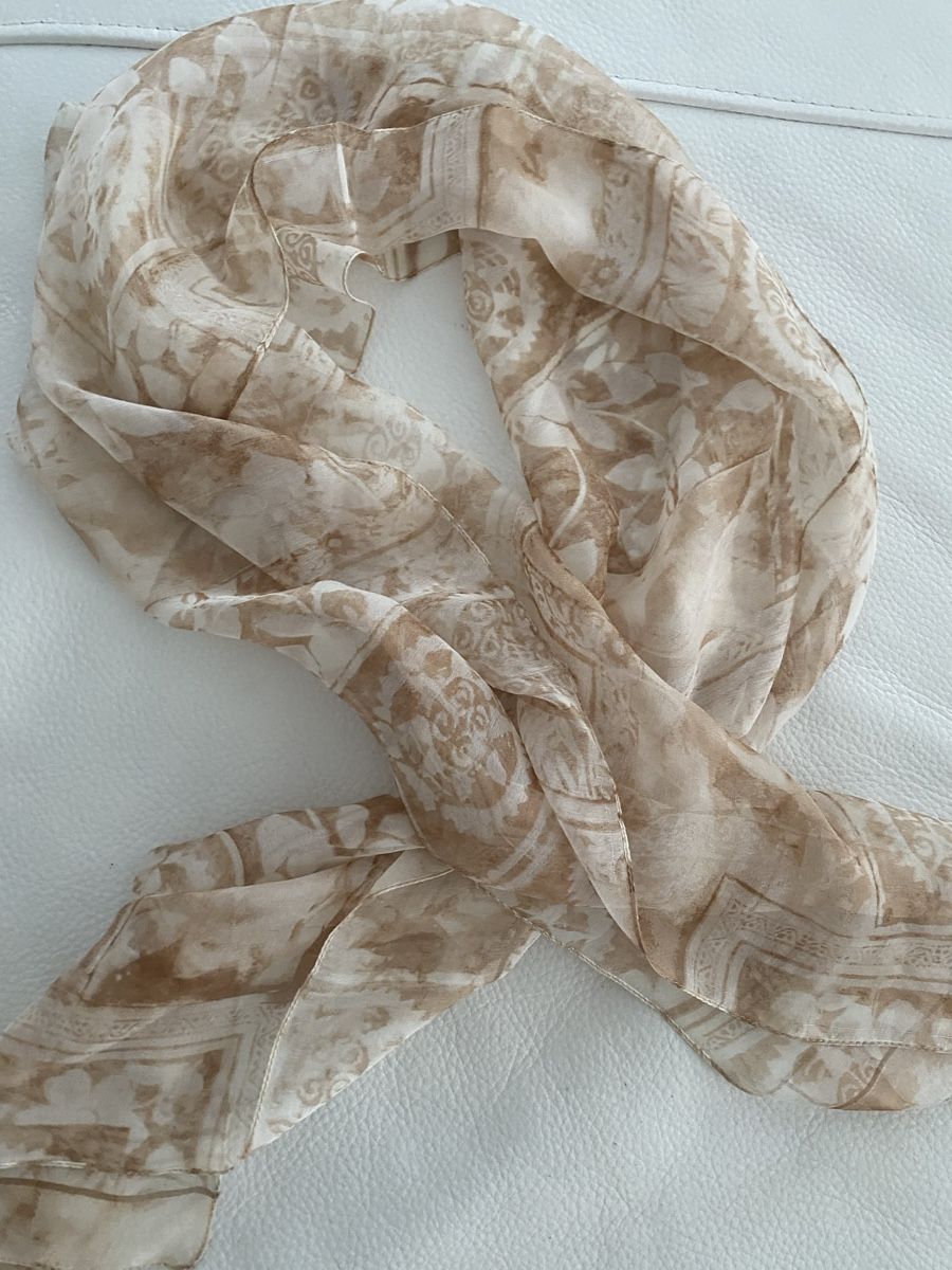 Foulard & Sciarpe: Seiden Schal 🌸 – Usato da Opfikon venduto da Luis144 1