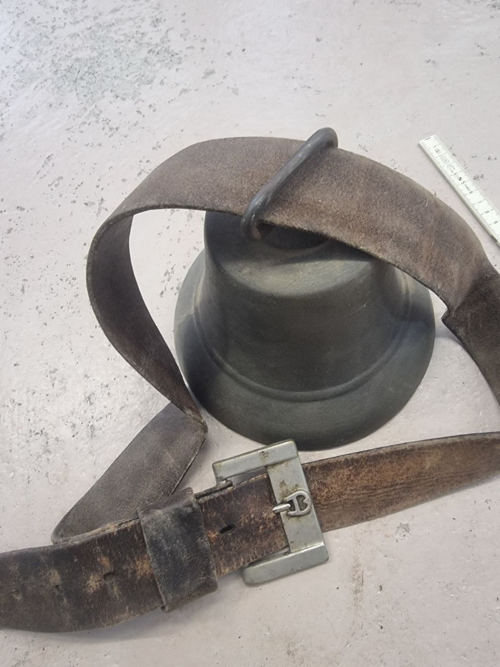 Campanacci mucche: Rustikale Glocke, – Usato da Olten venduto da Mezopotamya 3