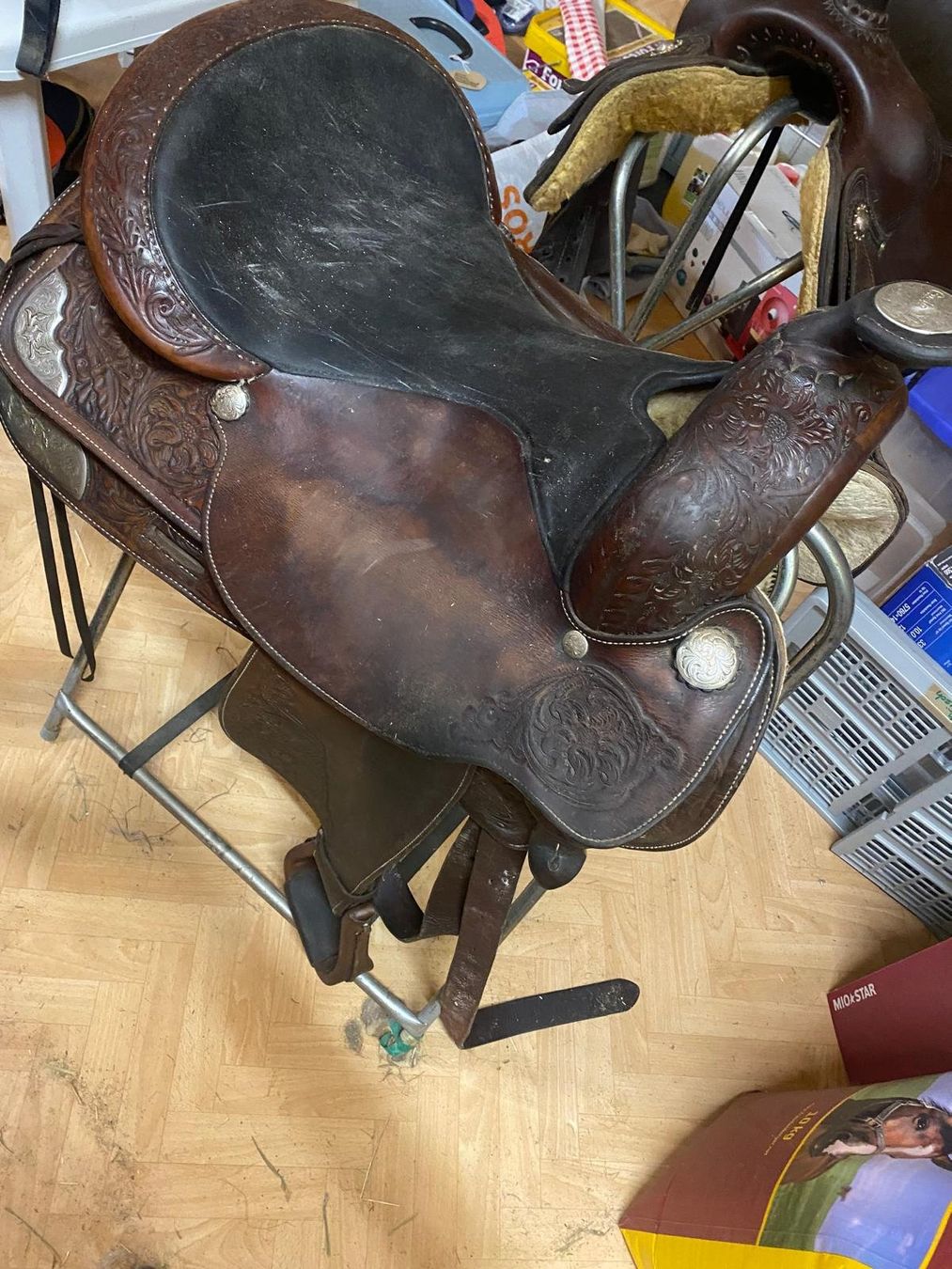 Selles, accessoires: Western Sattel – D'occasion à Richterswil par Patschiva
