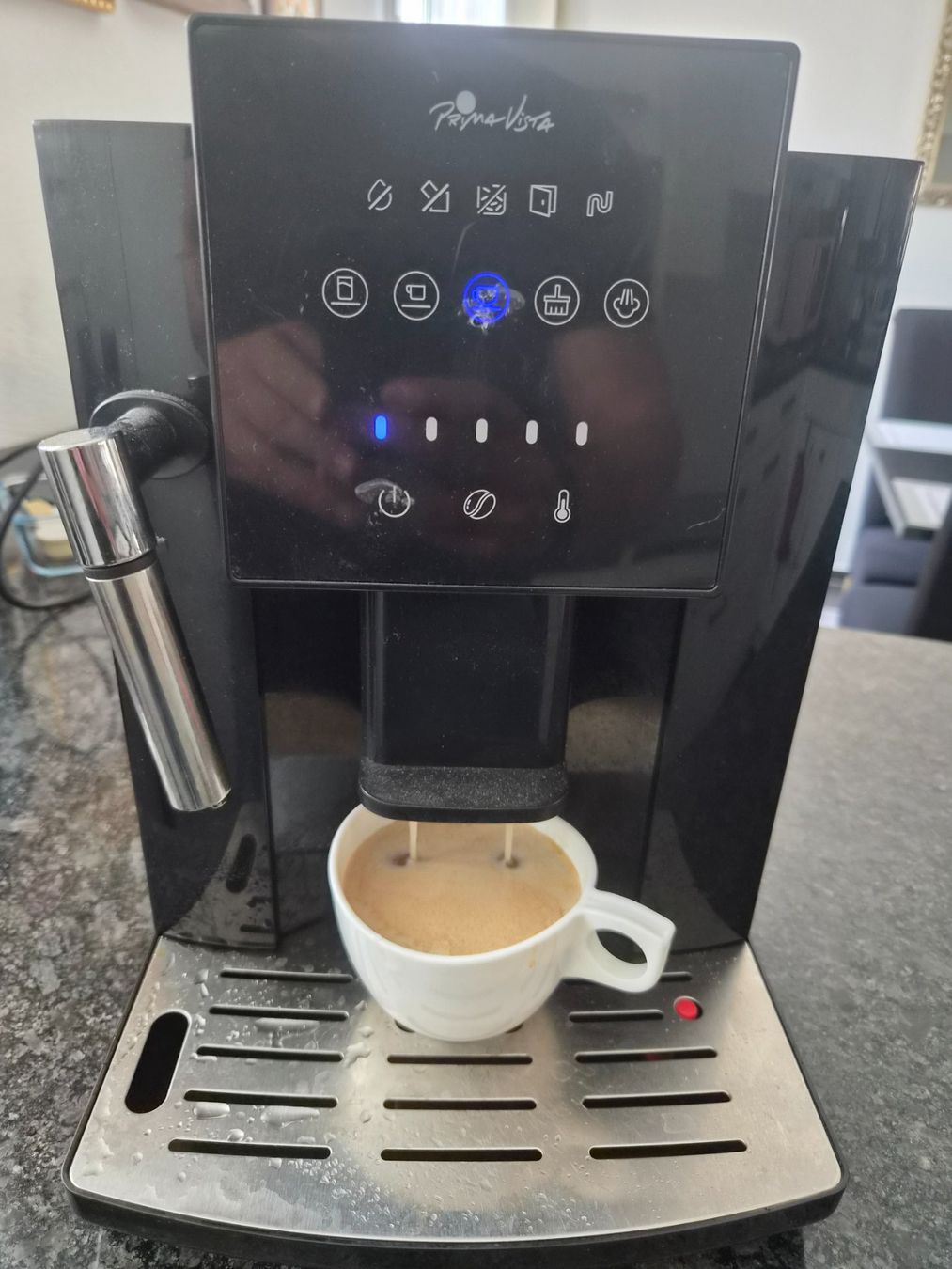 Macchine per caffè & Macchine per espresso: Kaffeevollautomat Prima Vista – Usato da Domat Ems venduto da tchnesa 2