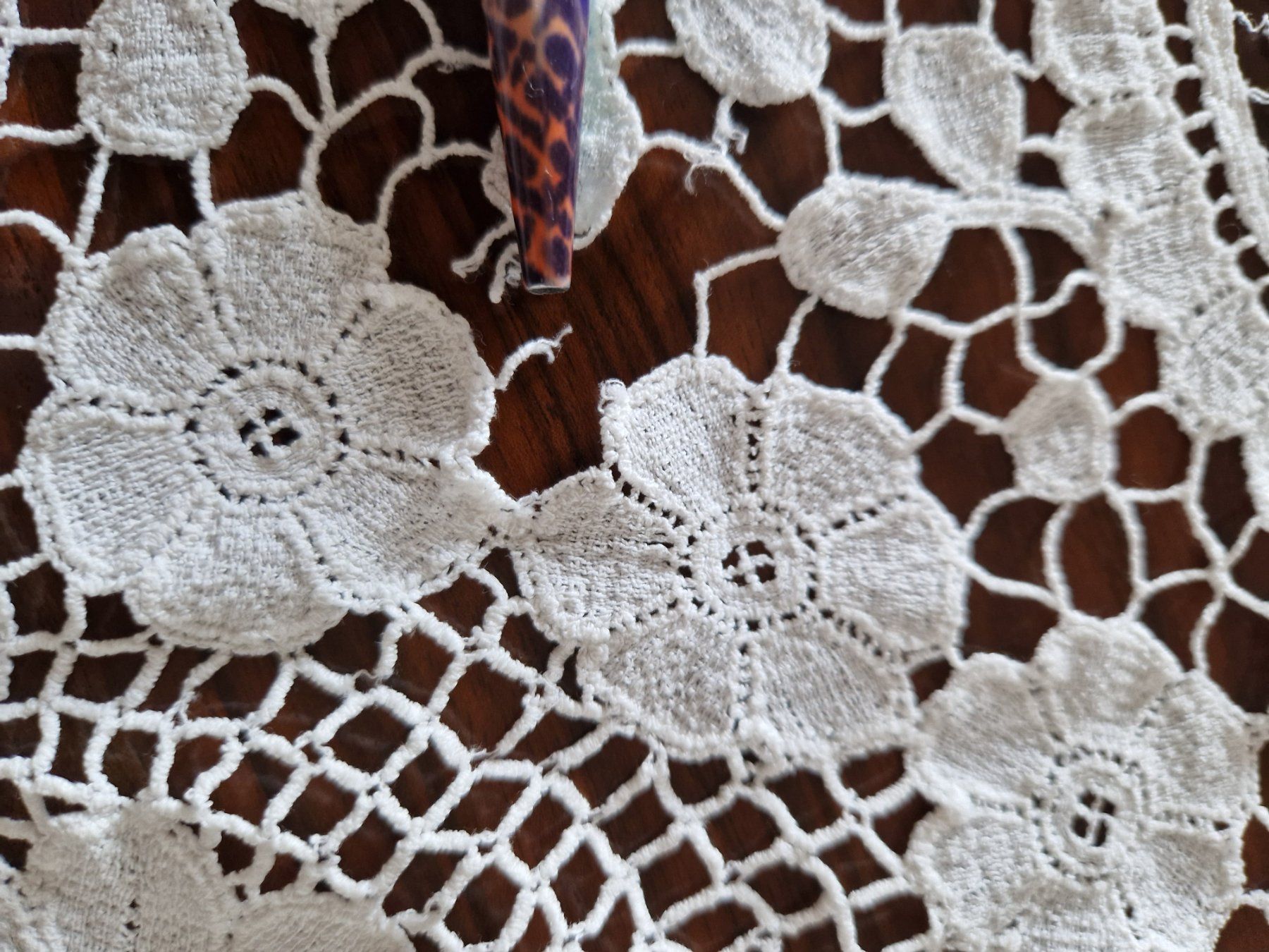 Altra biancheria da tavola: Plauenerspitze  Tischdecke Dm140cm – Usato da Bern venduto da Antikbatik 9